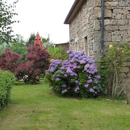 Gites De La Haie Plouégat-Moysan Exterior foto