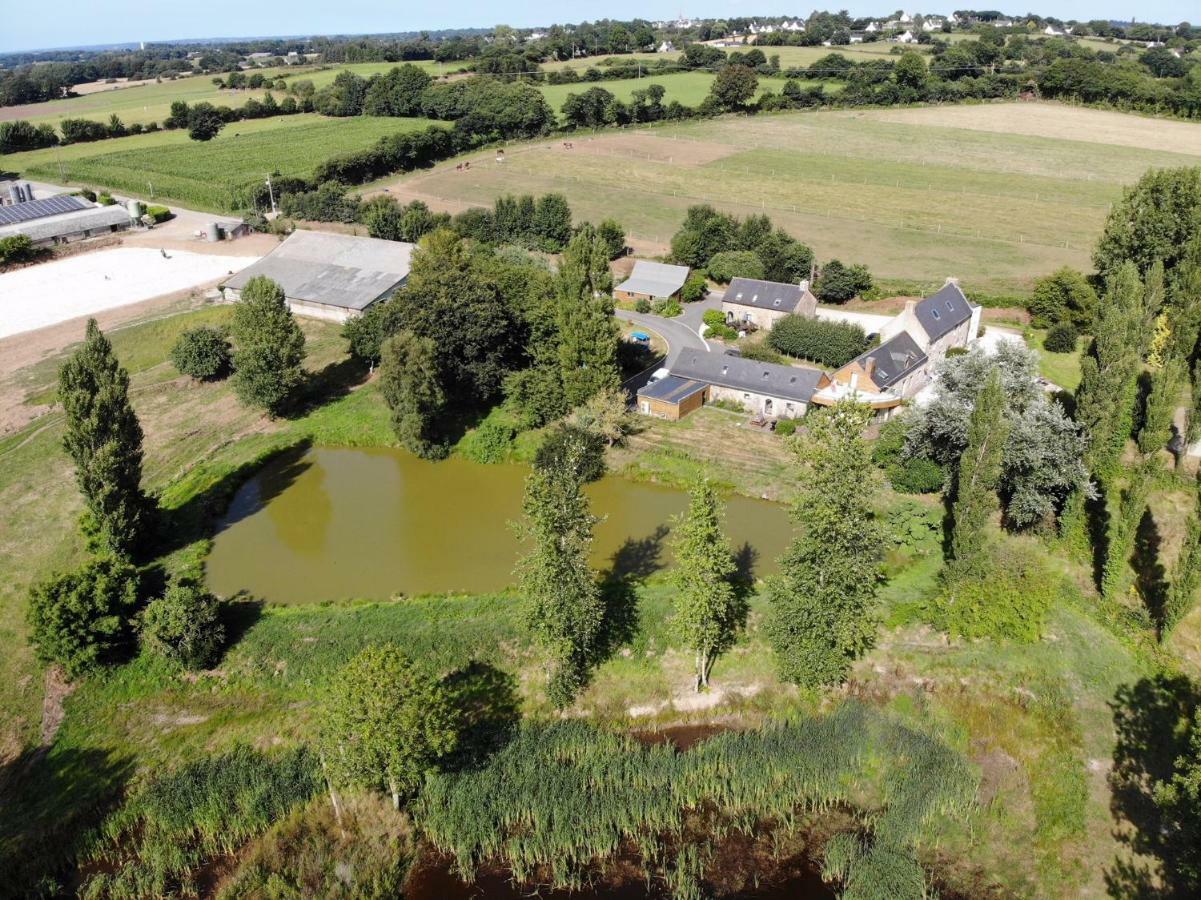 Gites De La Haie Plouégat-Moysan Exterior foto